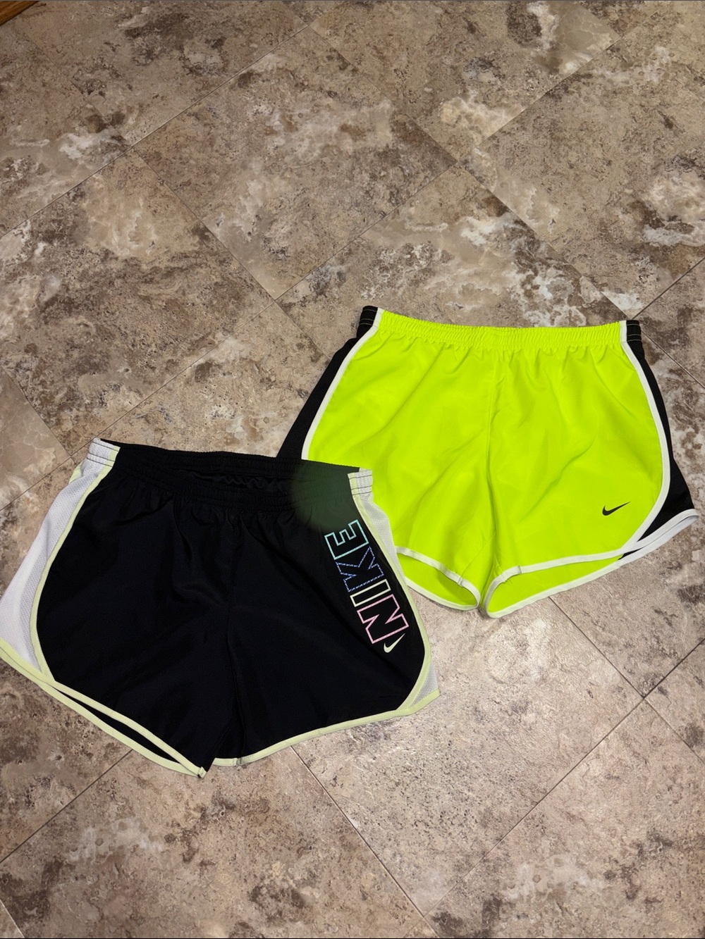 Nike - Girl’s Athletic Shorts bundle (Size Large)
